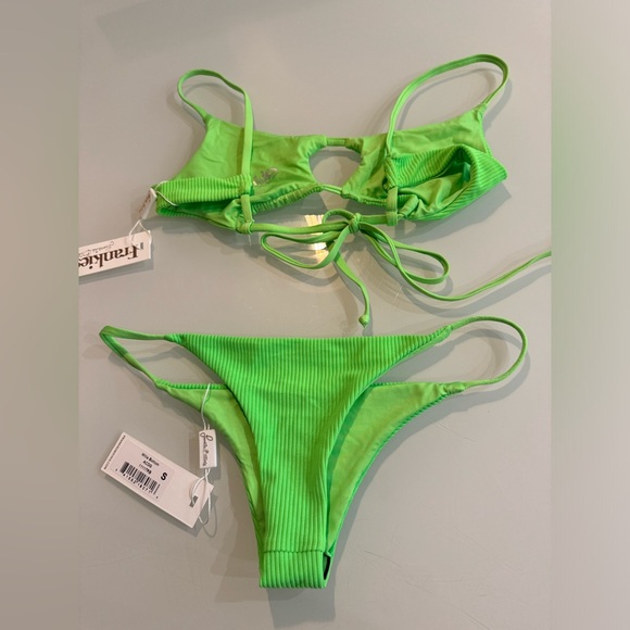 Frankies Bikinis Willa - 2 pieces both size S - Picture 4 of 5